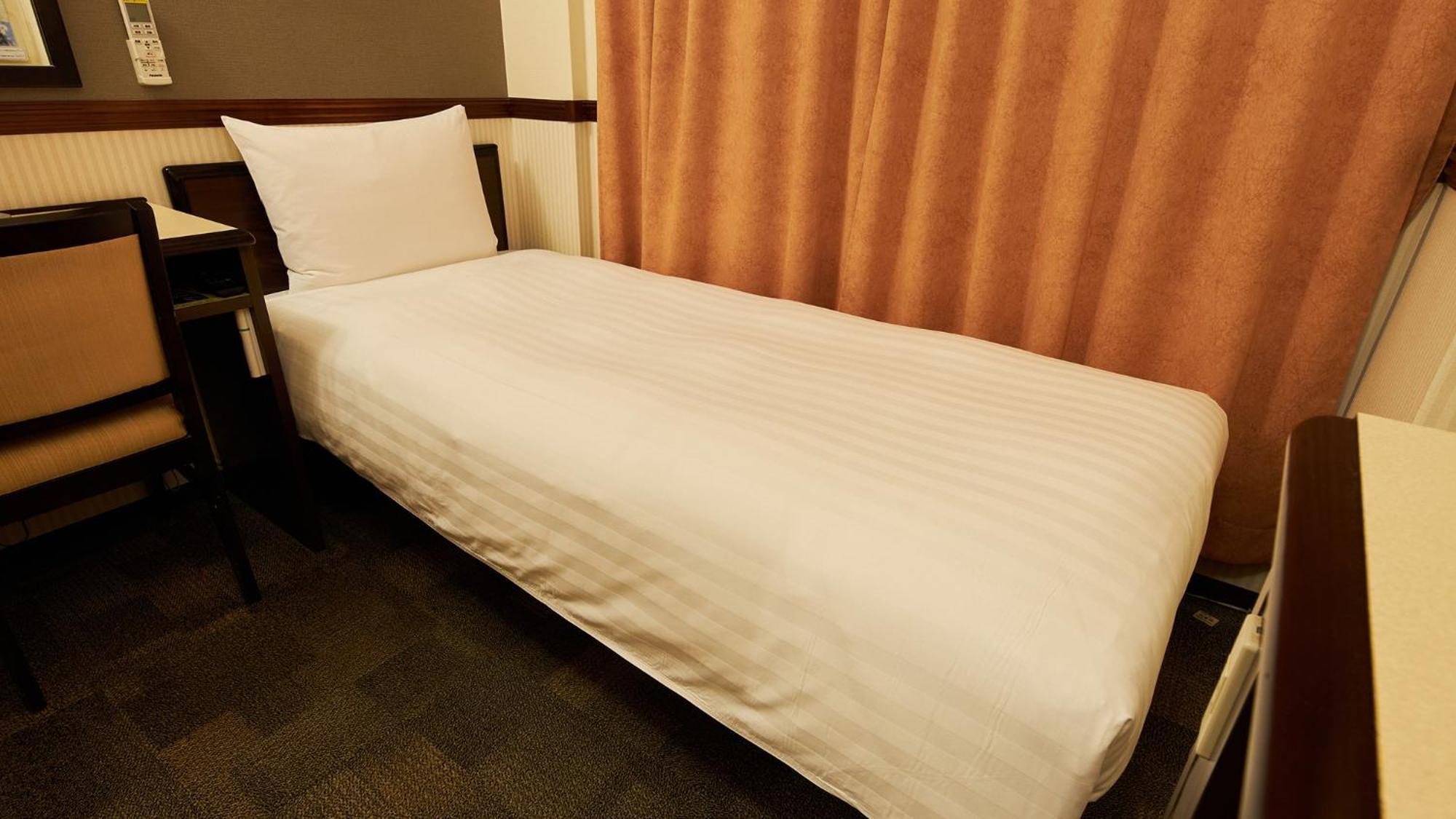 Toyoko Inn Tsudanuma-Eki Kita-Guchi Funabashi Room photo