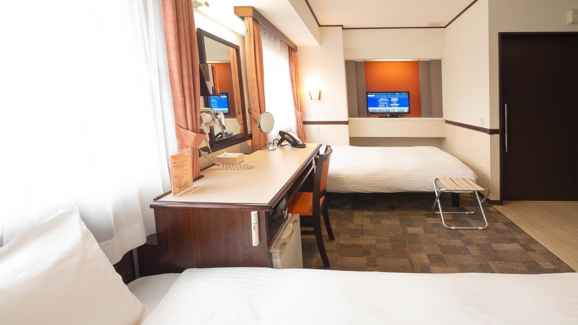 Toyoko Inn Tsudanuma-Eki Kita-Guchi Funabashi Room photo